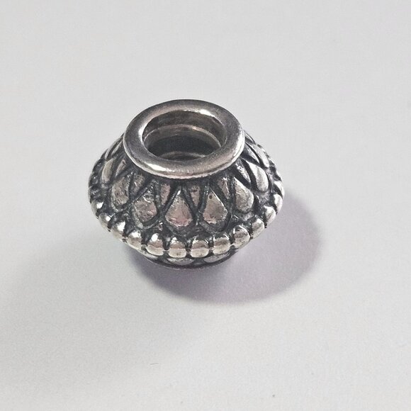 *Sale* Pandora sterling silver inner strength bead - Picture 8 of 11